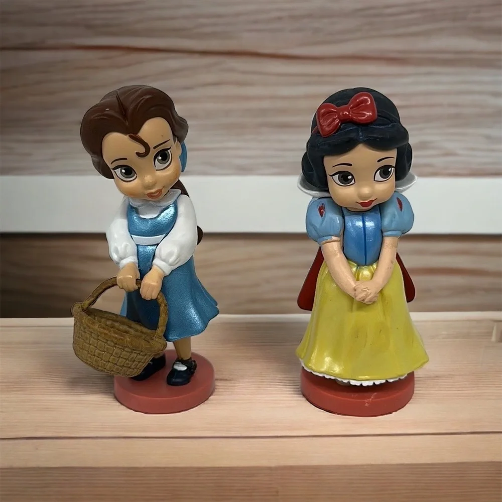 Cinderella and Belle Disney Animators Collection 3